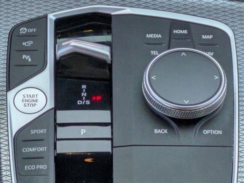 Used 2023 BMW M340i w/ Premium Package image 12