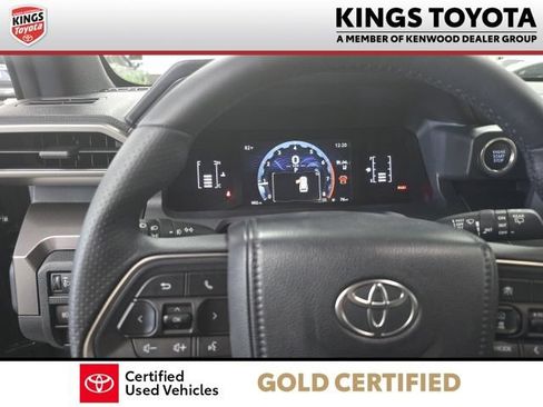 Certified 2026 Toyota 4Runner SR5 AWD/4WD image 19