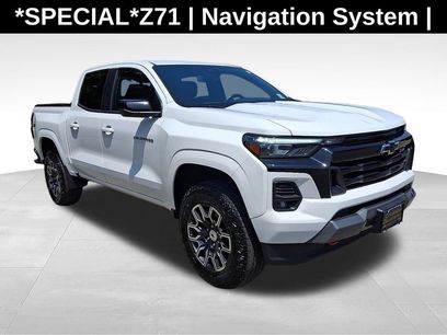 Used 2023 Chevrolet Colorado Z71 w/ Z71 Convenience Package 2