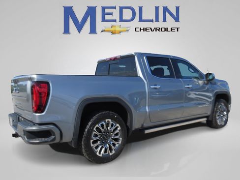 Used 2023 GMC Sierra 1500 Denali Ultimate AWD/4WD image 6