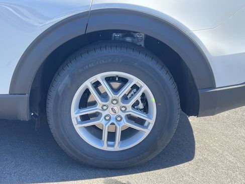 New 2026 Ford Explorer Active w/ Active Comfort Package image 26