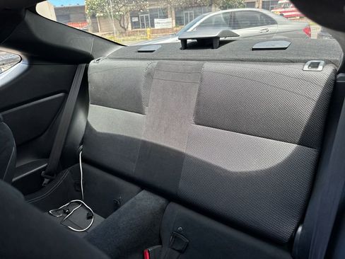 Used 2020 Toyota 86 RWD image 15