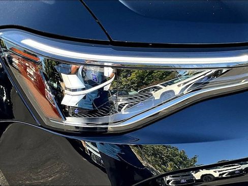 New 2026 Volkswagen Taos S image 30