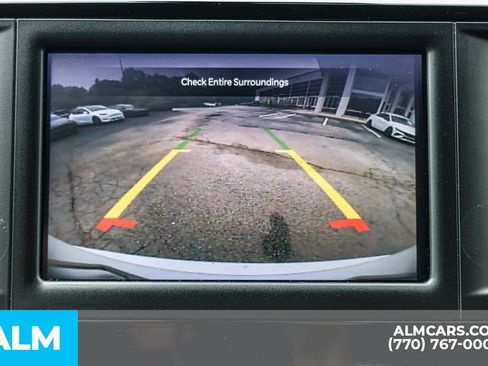 Used 2023 Chrysler Voyager LX FWD image 35