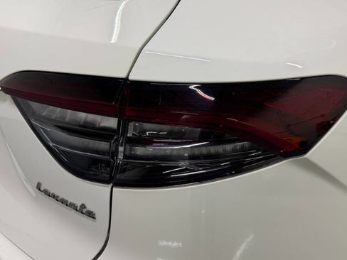 Used 2022 Maserati Levante GT image 12