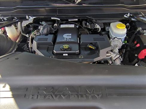 Used 2024 RAM 3500 Big Horn image 22