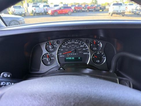 Used 2012 Chevrolet Express 2500 LS RWD image 19