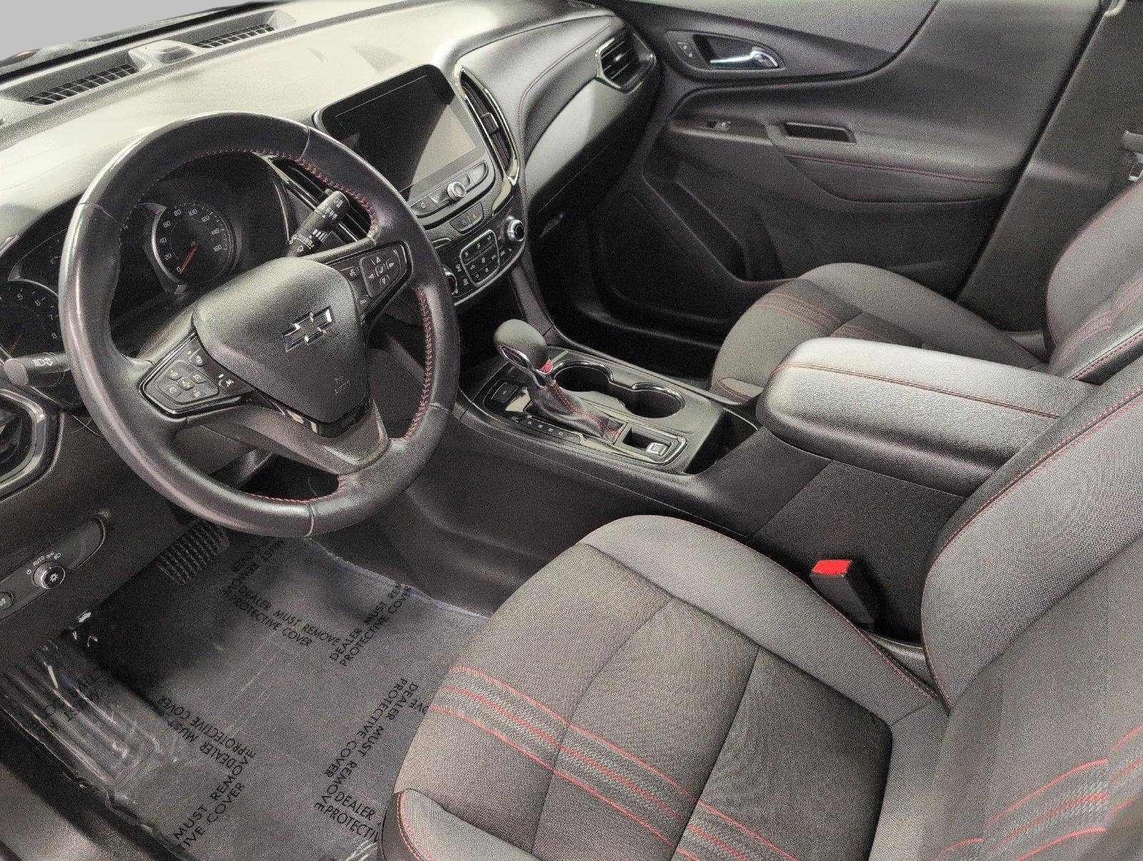 Certified 2022 Chevrolet Equinox RS w/ Infotainment Package AWD/4WD image 9