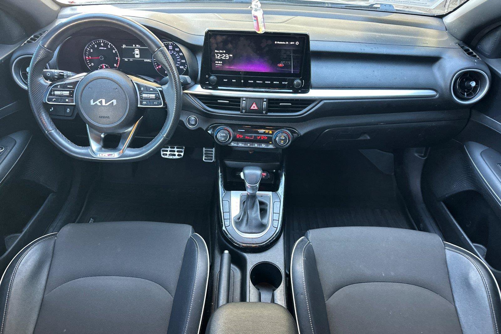 Used 2023 Kia Forte GT-Line FWD image 12
