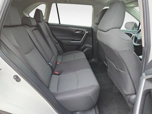 Used 2024 Toyota RAV4 XLE FWD image 26