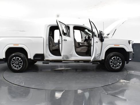 Used 2024 GMC Sierra 2500 SLT w/ Texas SLT Premium Package image 45