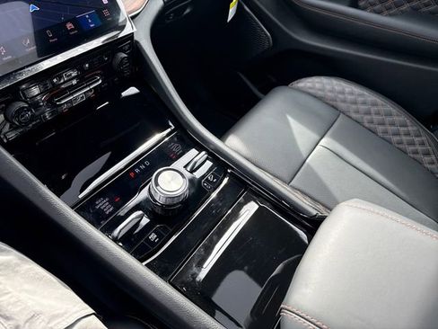 New 2025 Jeep Grand Cherokee Summit w/ Obsidian Package image 26