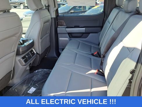 New 2025 Ford F150 Lightning Flash AWD/4WD image 13
