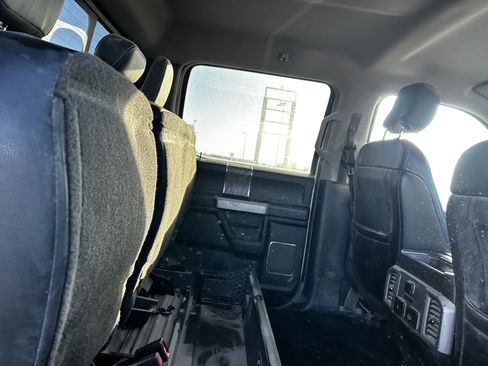 Used 2019 Ford F350 Lariat w/ Lariat Ultimate Package image 11