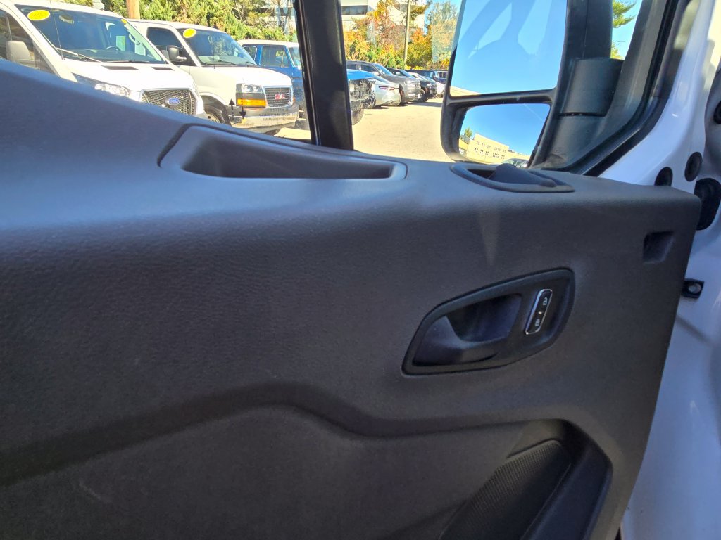 Used 2025 Ford Transit 250 Low Roof w/ Exterior Upgrade Package RWD image 17