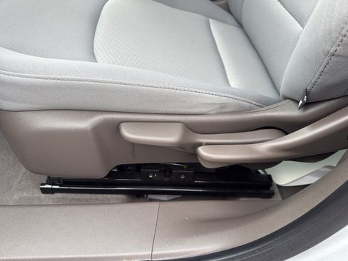 Used 2016 Chevrolet Malibu LS image 15