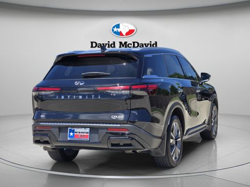 Used 2023 INFINITI QX60 Luxe w/ Vision Package AWD/4WD image 6