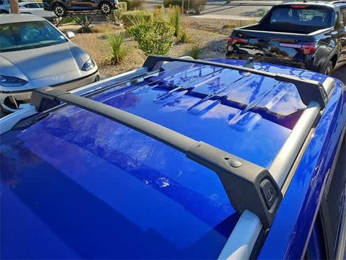 Used 2022 Hyundai Venue Limited image 35