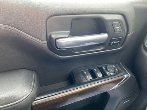Used 2020 GMC Sierra 1500 SLT w/ SLT Premium Plus Package image 31