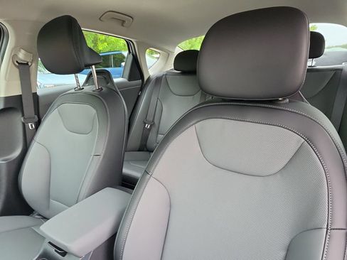 New 2026 Kia K4 EX FWD image 21