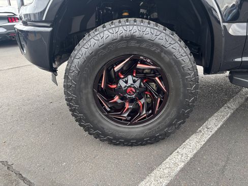 Used 2016 Ford F150 XLT w/ Equipment Group 302A Luxury image 11