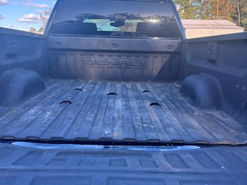 Used 2019 GMC Sierra 2500 Denali w/ Duramax Plus Package image 10