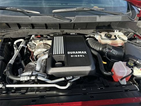 Certified 2024 Chevrolet Silverado 1500 RST image 18