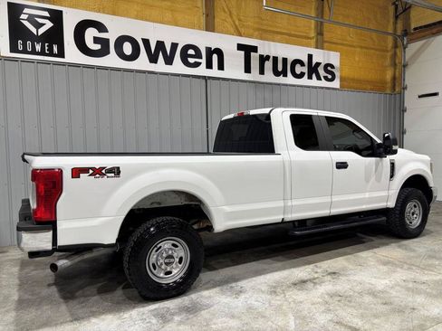 Used 2019 Ford F250 XL w/ XL Value Package AWD/4WD image 6