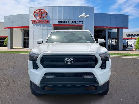 New 2026 Toyota Tacoma SR5 AWD/4WD image 3