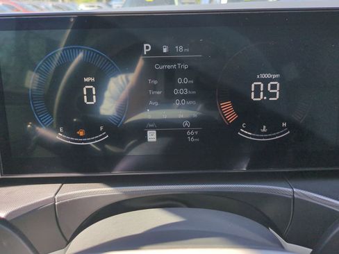 New 2026 Hyundai Santa Fe SE image 33