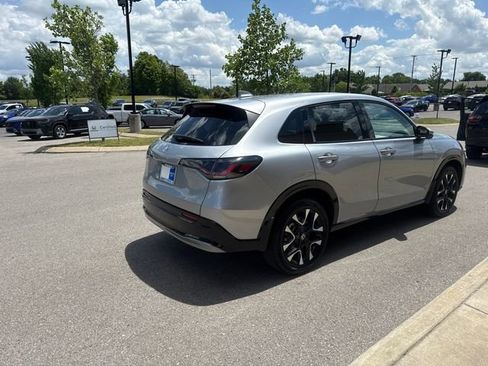 Certified 2026 Honda HR-V EX-L image 4