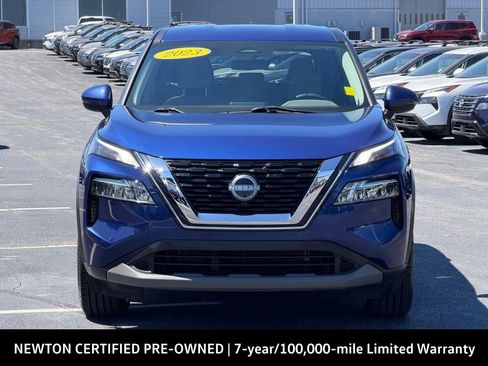 Used 2023 Nissan Rogue SV FWD image 10