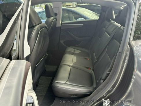 Used 2026 Tesla Model Y Long Range RWD image 21