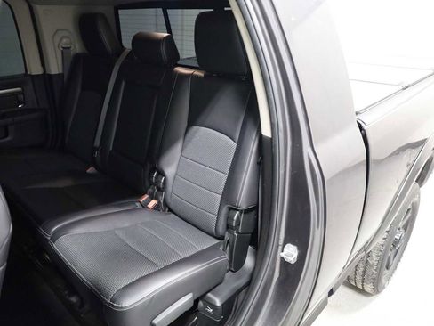 Used 2018 RAM 2500 Big Horn w/ Sport Appearance Group image 30