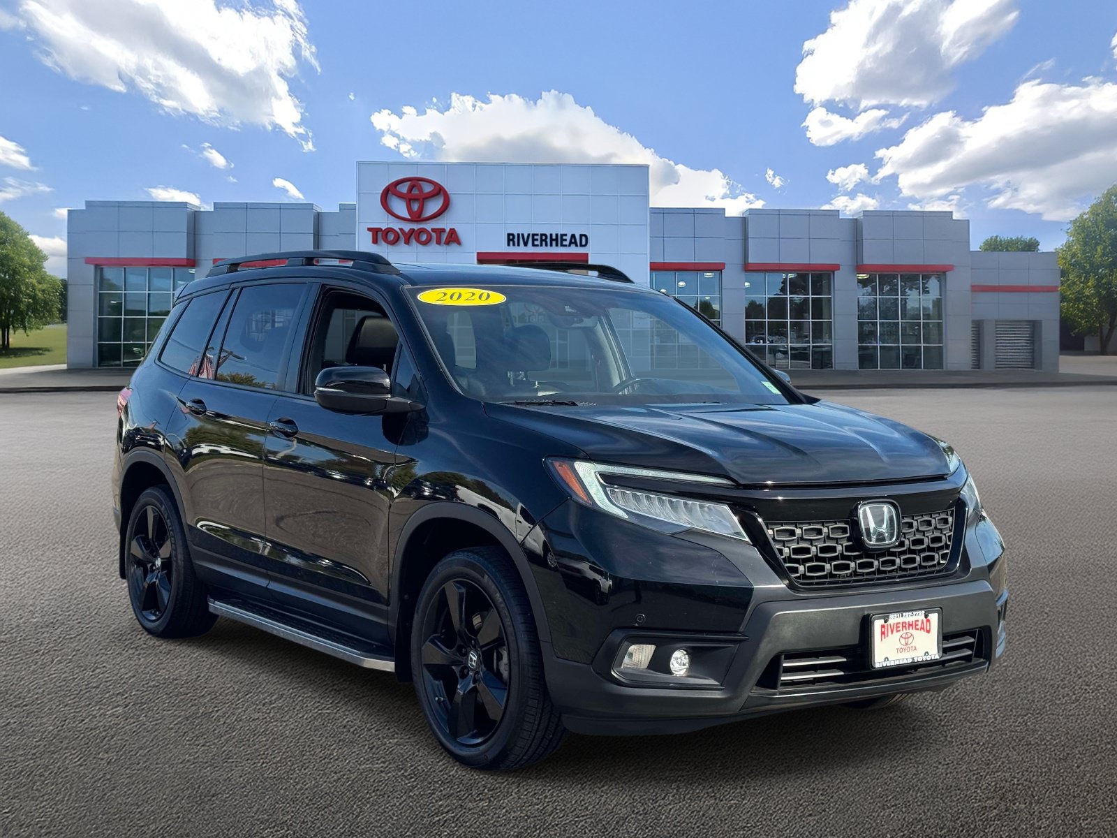 Used 2020 Honda Passport Touring image 2