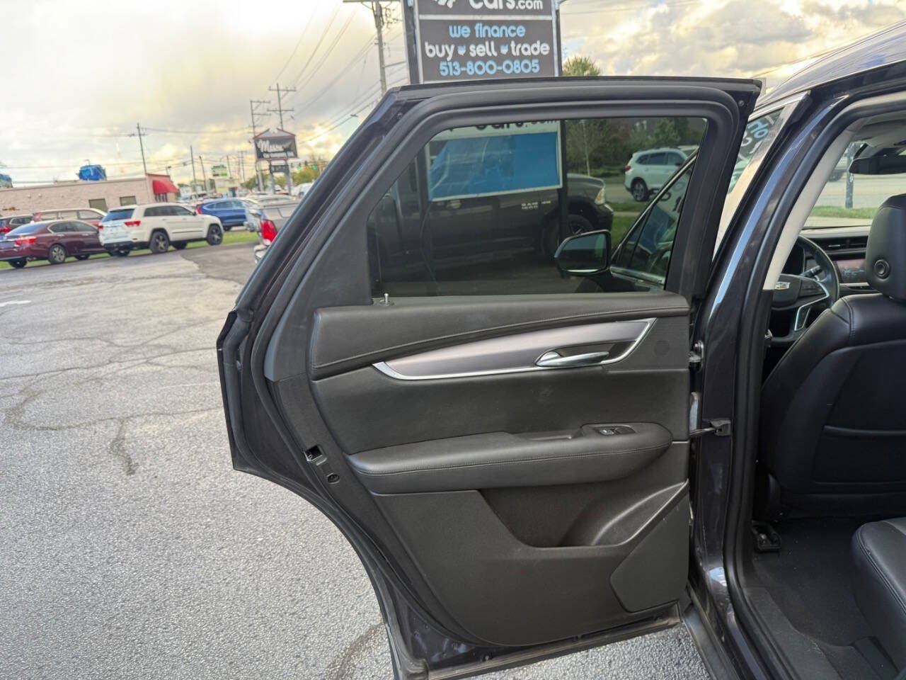 Used 2017 Cadillac XT5 Premium Luxury FWD image 15