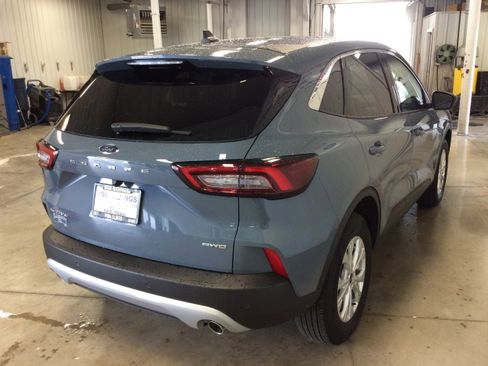 Used 2023 Ford Escape Active w/ Tech Pack #2 image 7