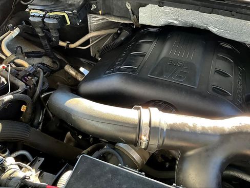 Used 2013 Ford F150 King Ranch w/ King Ranch Luxury Pkg image 33