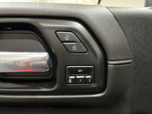 Certified 2021 Chevrolet Silverado 1500 LTZ AWD/4WD image 13