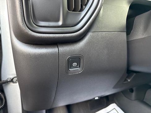 Used 2024 Chevrolet Silverado 1500 Custom w/ Turbomax Blackout Package RWD image 15