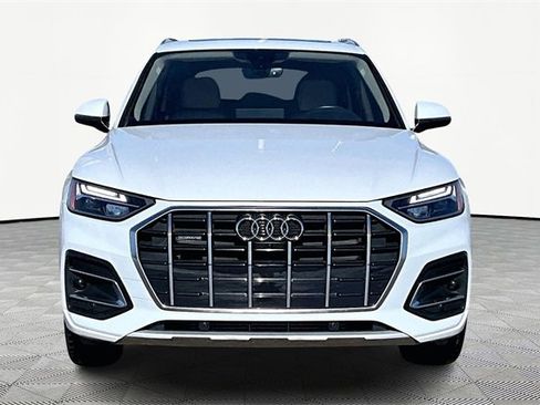 Used 2023 Audi Q5 2.0T Premium Plus w/ Premium Plus Package image 3