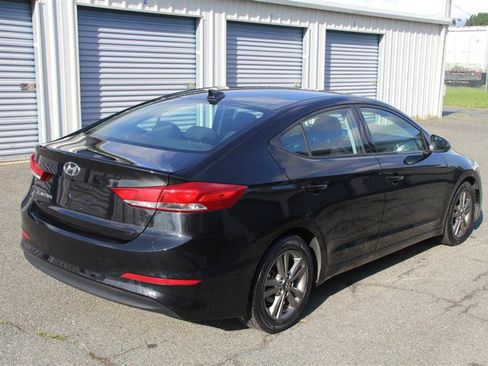 Used 2018 Hyundai Elantra SEL FWD image 5