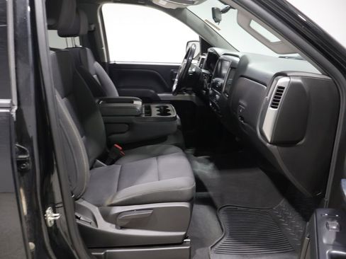 Used 2019 Chevrolet Silverado 1500 LT AWD/4WD image 22