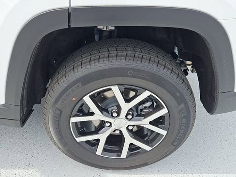 New 2025 Jeep Grand Cherokee Limited image 26