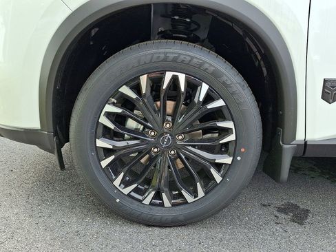 New 2026 Nissan Rogue Dark Armor AWD/4WD image 4
