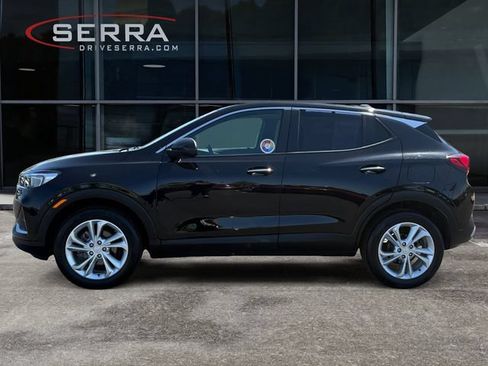 Used 2023 Buick Encore GX Preferred w/ Cold Weather Comfort Package FWD image 2