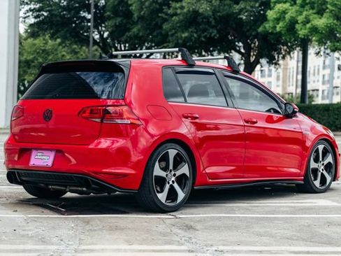 Used 2015 Volkswagen GTI S FWD image 9