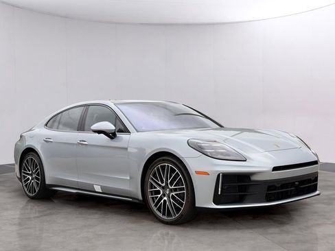 New 2025 Porsche Panamera image 10