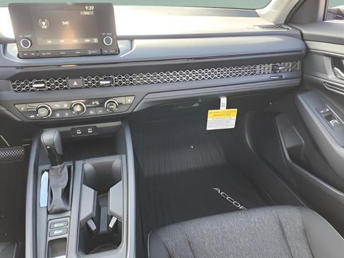 New 2025 Honda Accord SE image 14