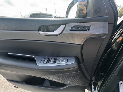 Used 2024 Hyundai Palisade SEL w/ Premium Package image 15